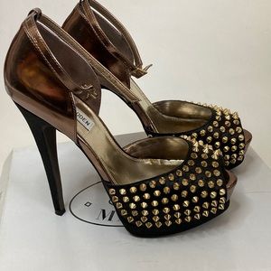 Steve Madden Obstacles Black with Studs